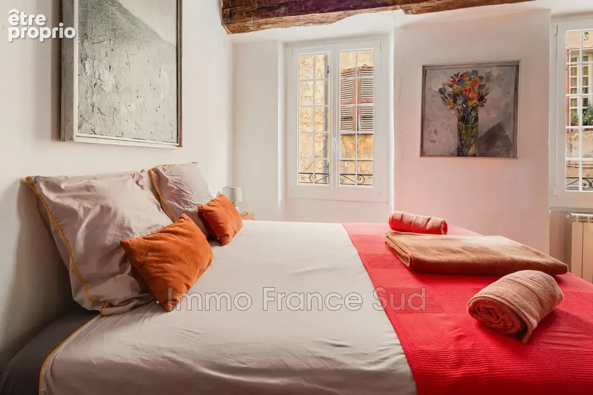 Maison 5 pièces 172 m² à vendre à Cotignac (83570) - photo 4