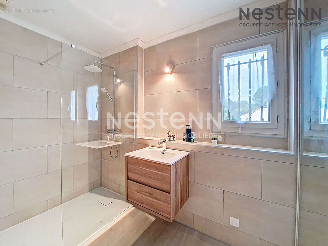 Maison à CANNES-ET-CLAIRAN