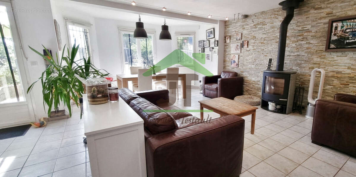 À acheter à Châteaudun (28) : villa avec JT Immobilier - photo 4