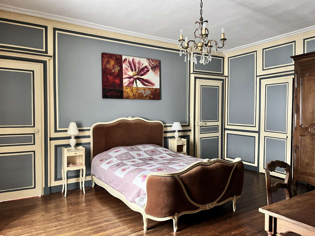 Maison à MORTAGNE-AU-PERCHE