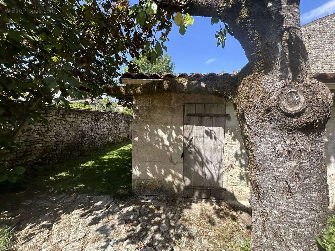 IMG4670 - Maison à SAINT-MAXIRE