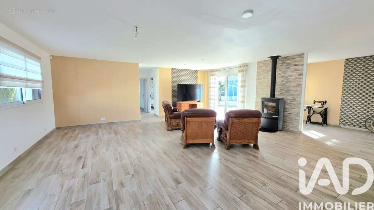 Photo 2 - Maison à PLUMELEC