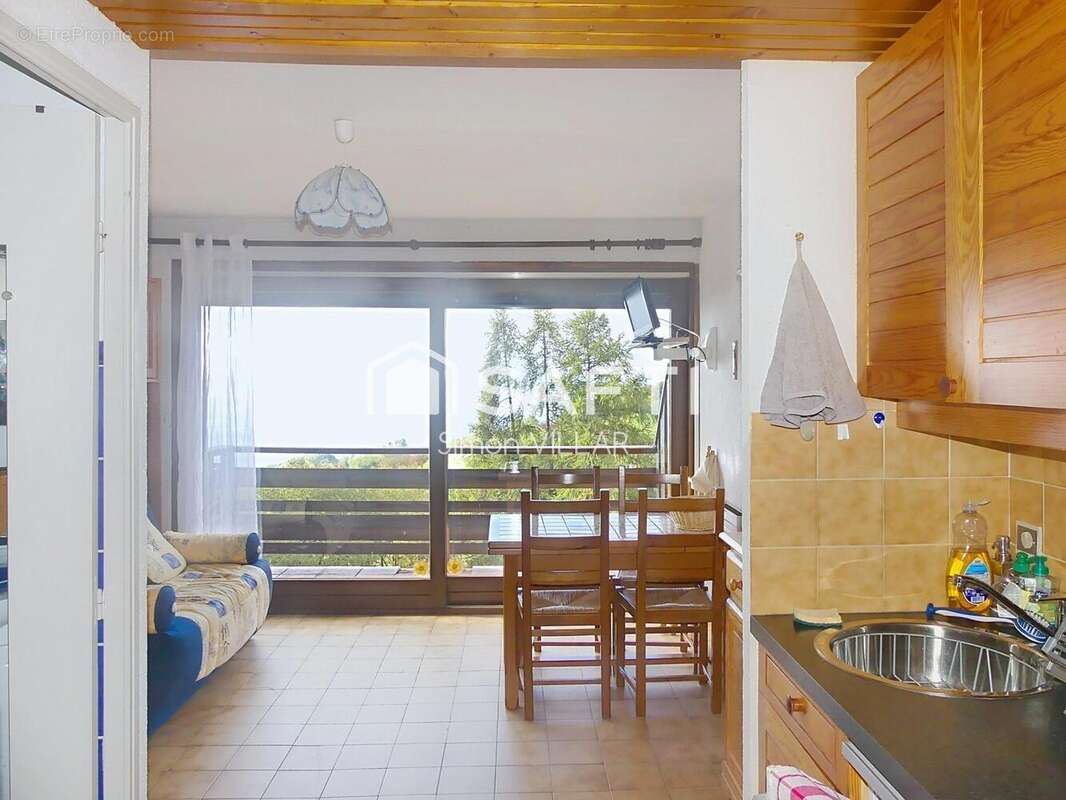 Photo 2 - Appartement à SAINT-MICHEL-DE-CHAILLOL