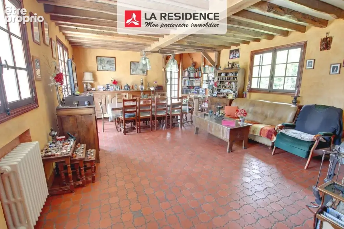 Maison 7 pièces 150 m² à vendre à Le Mesnil-Saint-Denis (78320) - photo 6