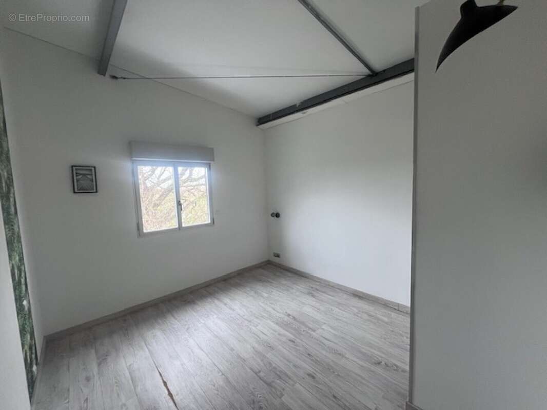 Appartement à LA SALVETAT-SAINT-GILLES