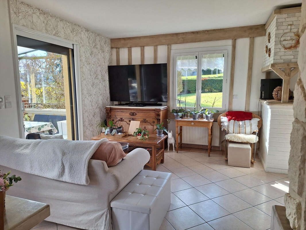 Maison à BAZINVAL
