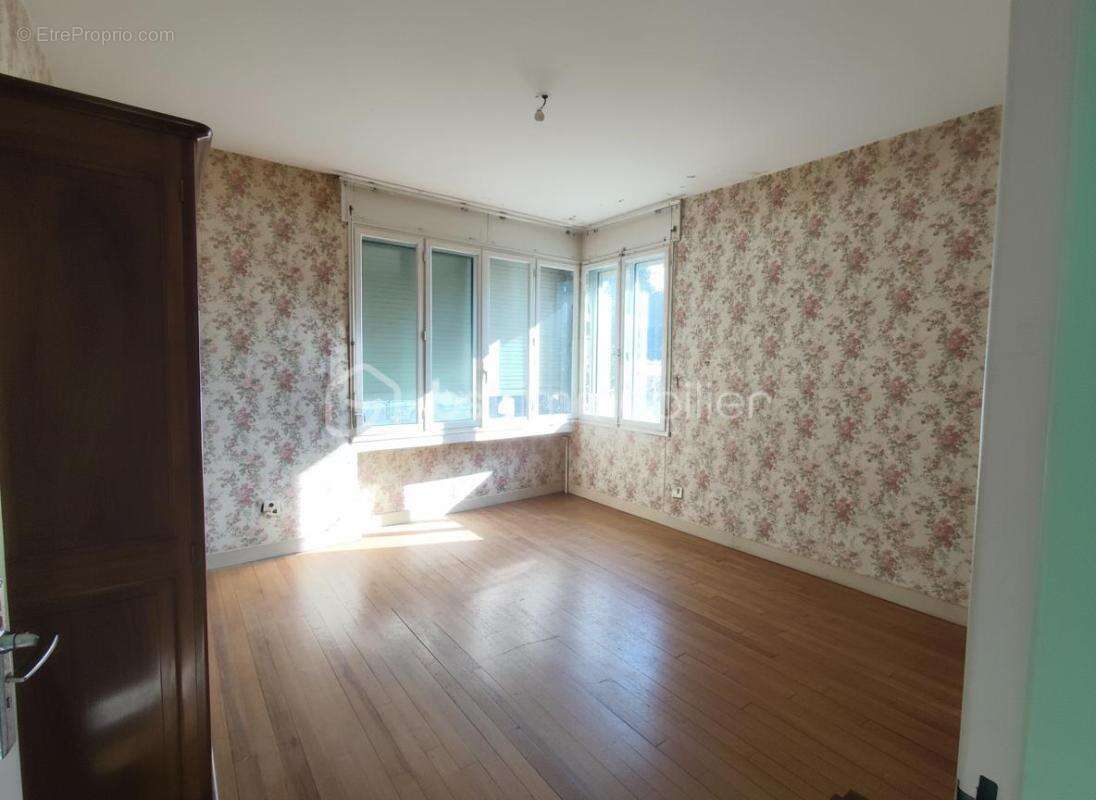 Grande maison avec appartement - photo 5