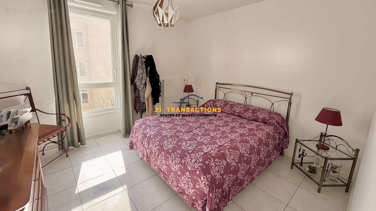 Appartement à SATHONAY-CAMP