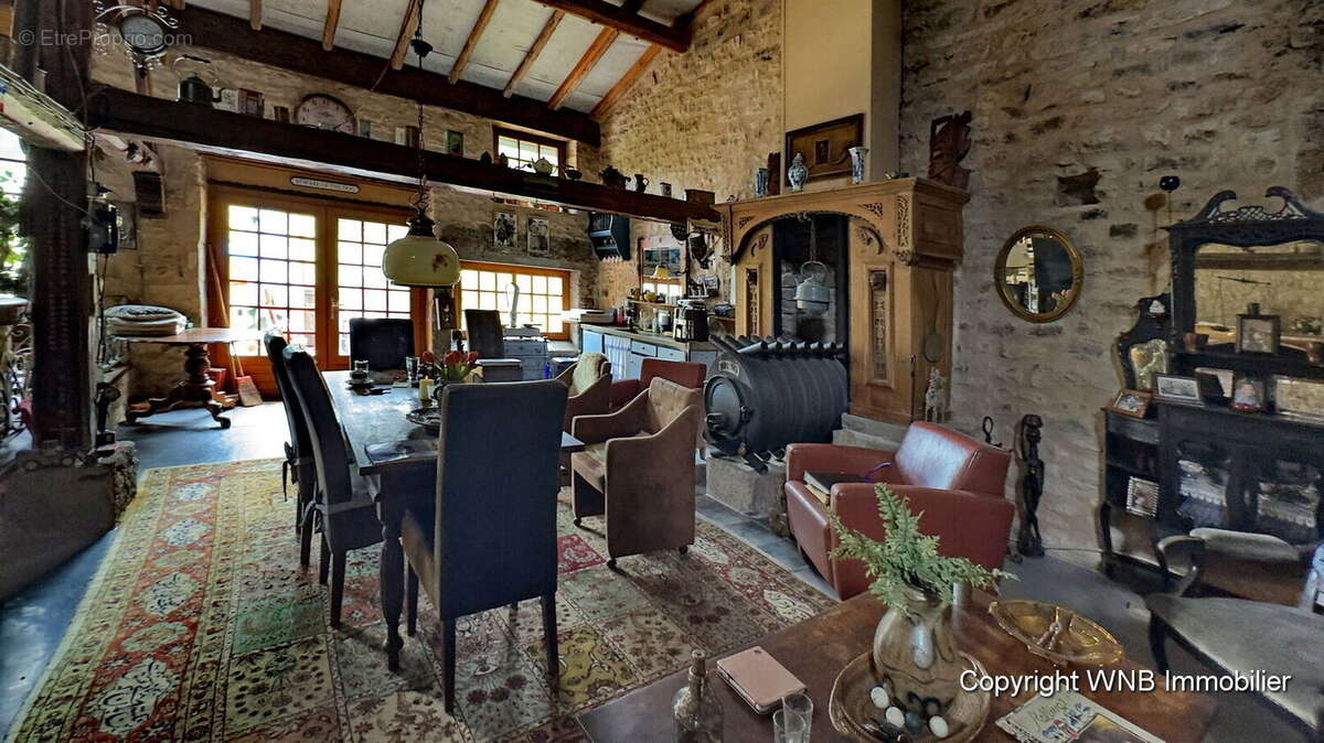 Maison à HAUTMOUGEY