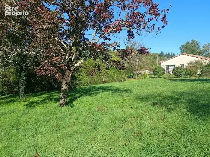 Terrain à AVON