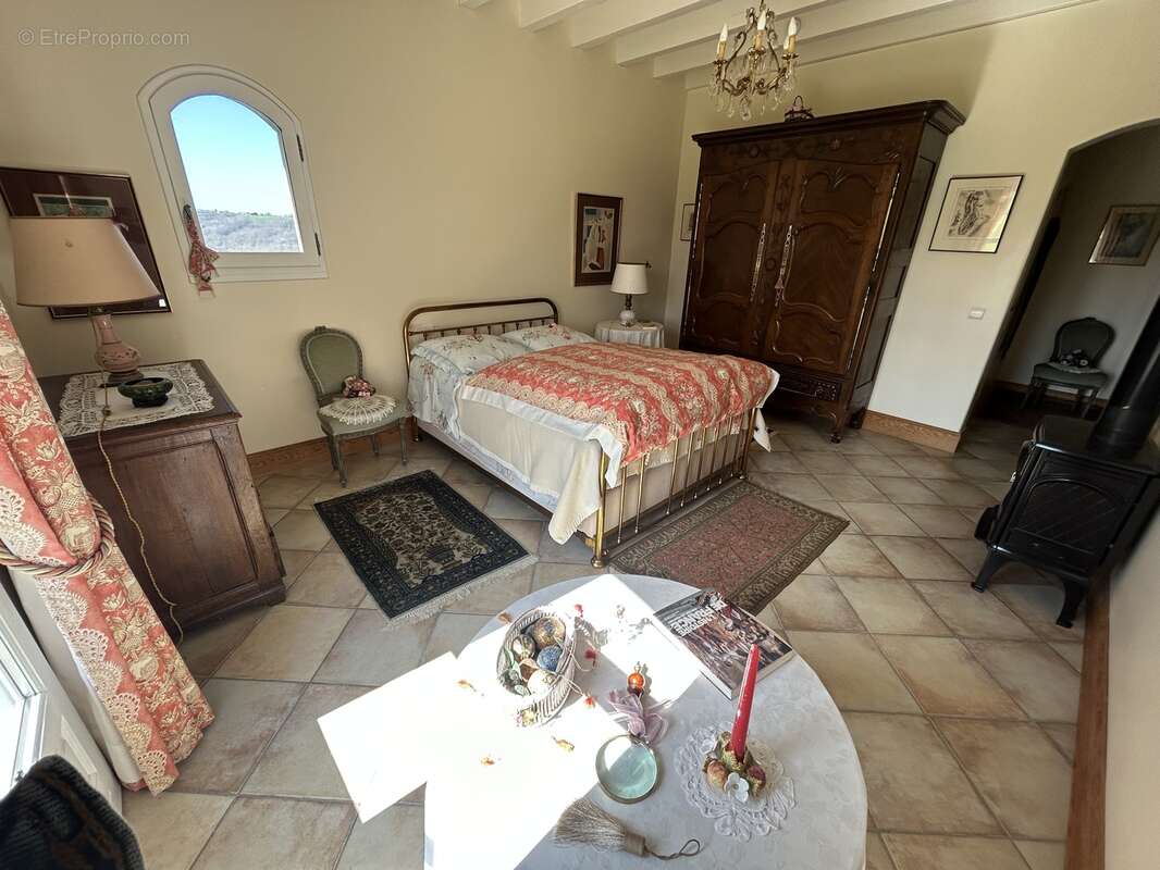 Maison à POUMAROUS