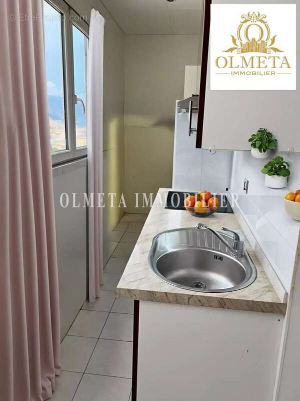 Appartement à ROQUEBRUNE-CAP-MARTIN