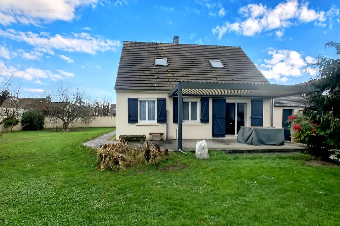 Maison à MAREUIL-LES-MEAUX