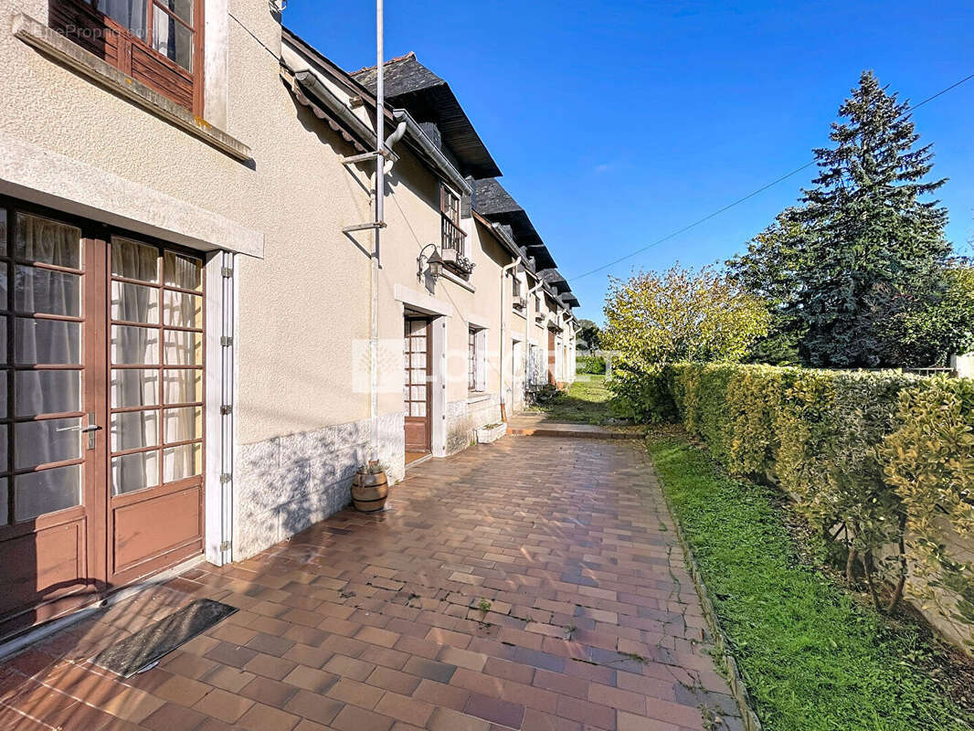 Maison à SAINTE-ANNE-SUR-VILAINE