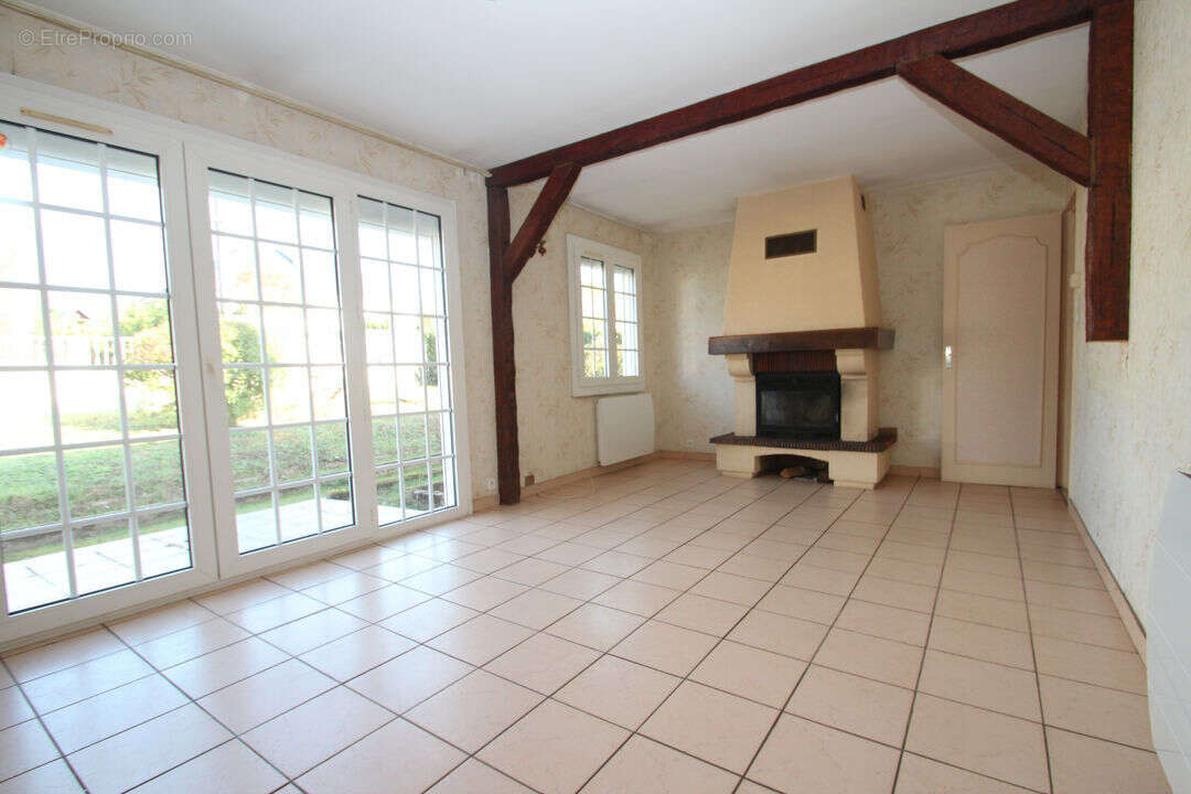 Maison à SAINT-LEGER-DES-VIGNES