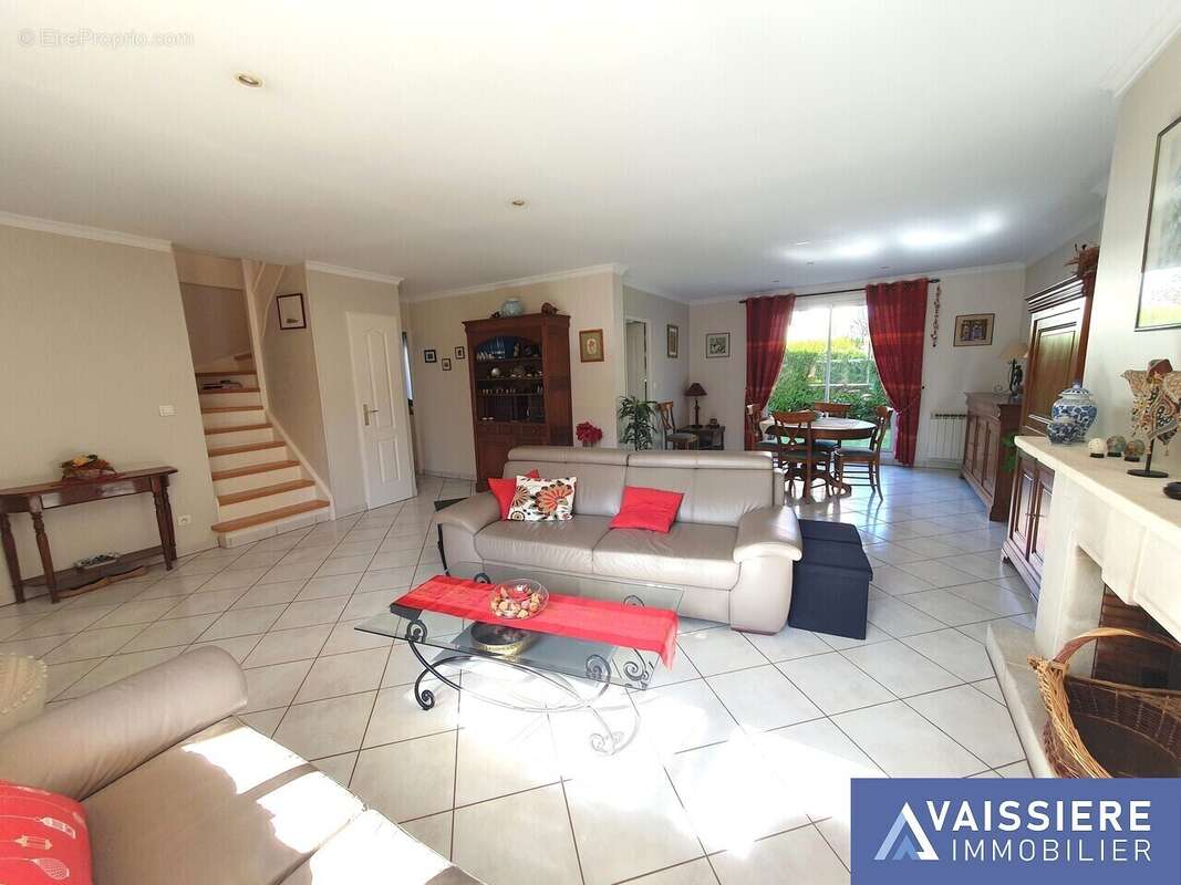 Maison à MONTIGNY-LE-BRETONNEUX