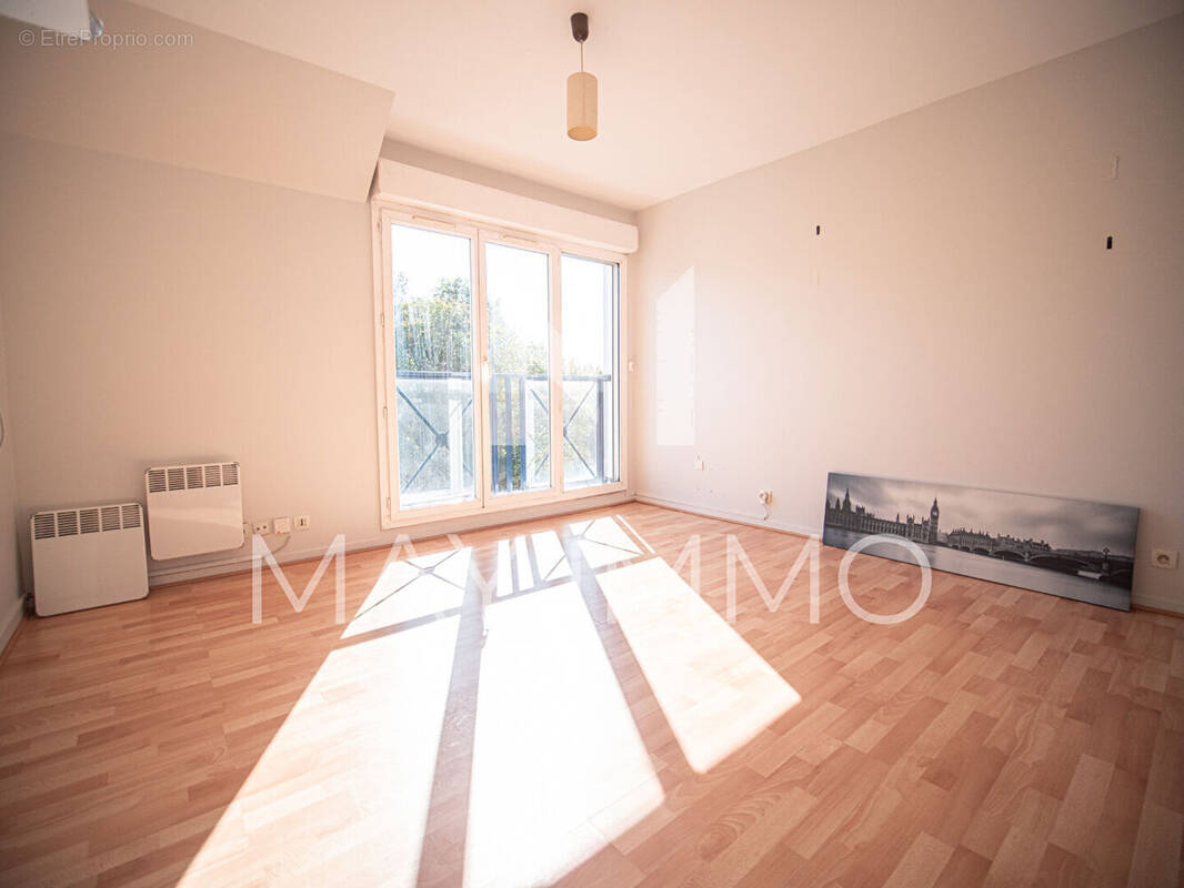 Appartement à TORCY