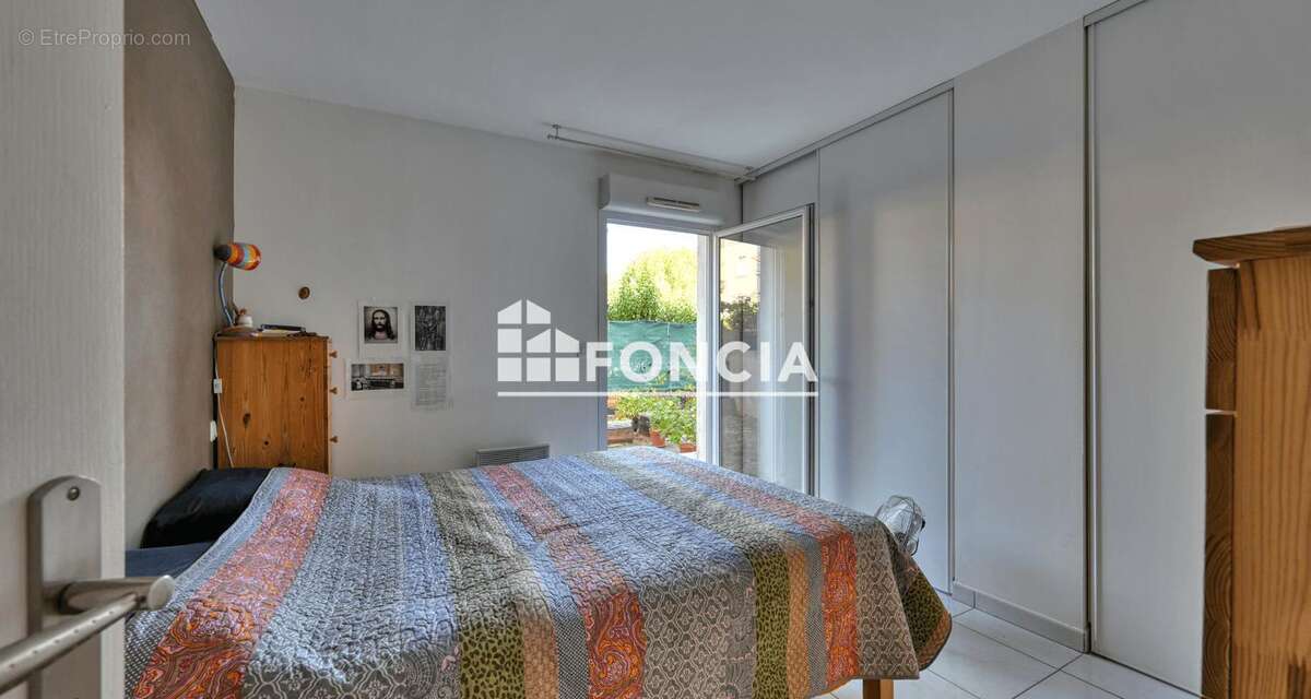 Appartement à JUVIGNAC