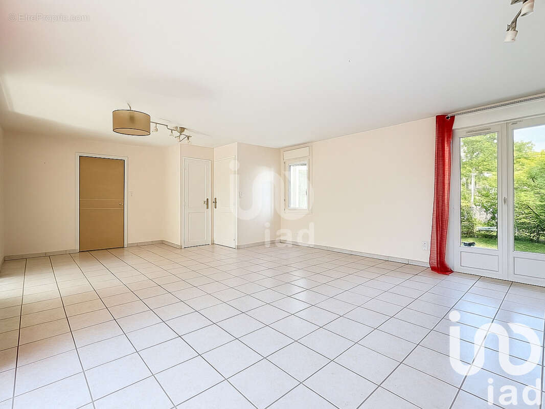 Photo 2 - Maison à GUYANCOURT