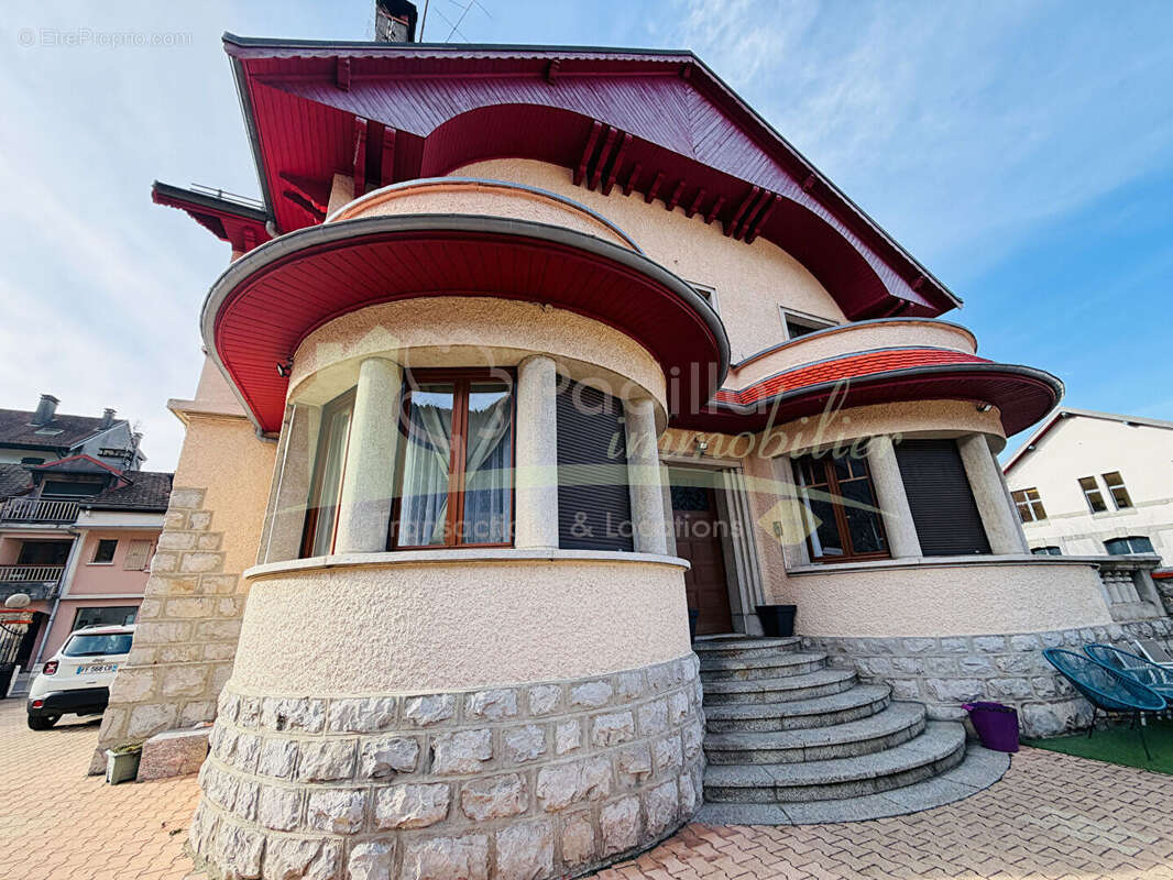Appartement à CLUSES