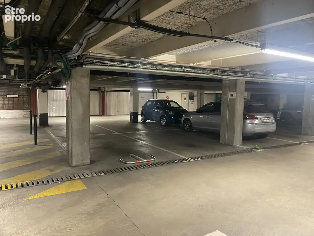 Photo Parking à Lyon-3e au prix de 30 000€