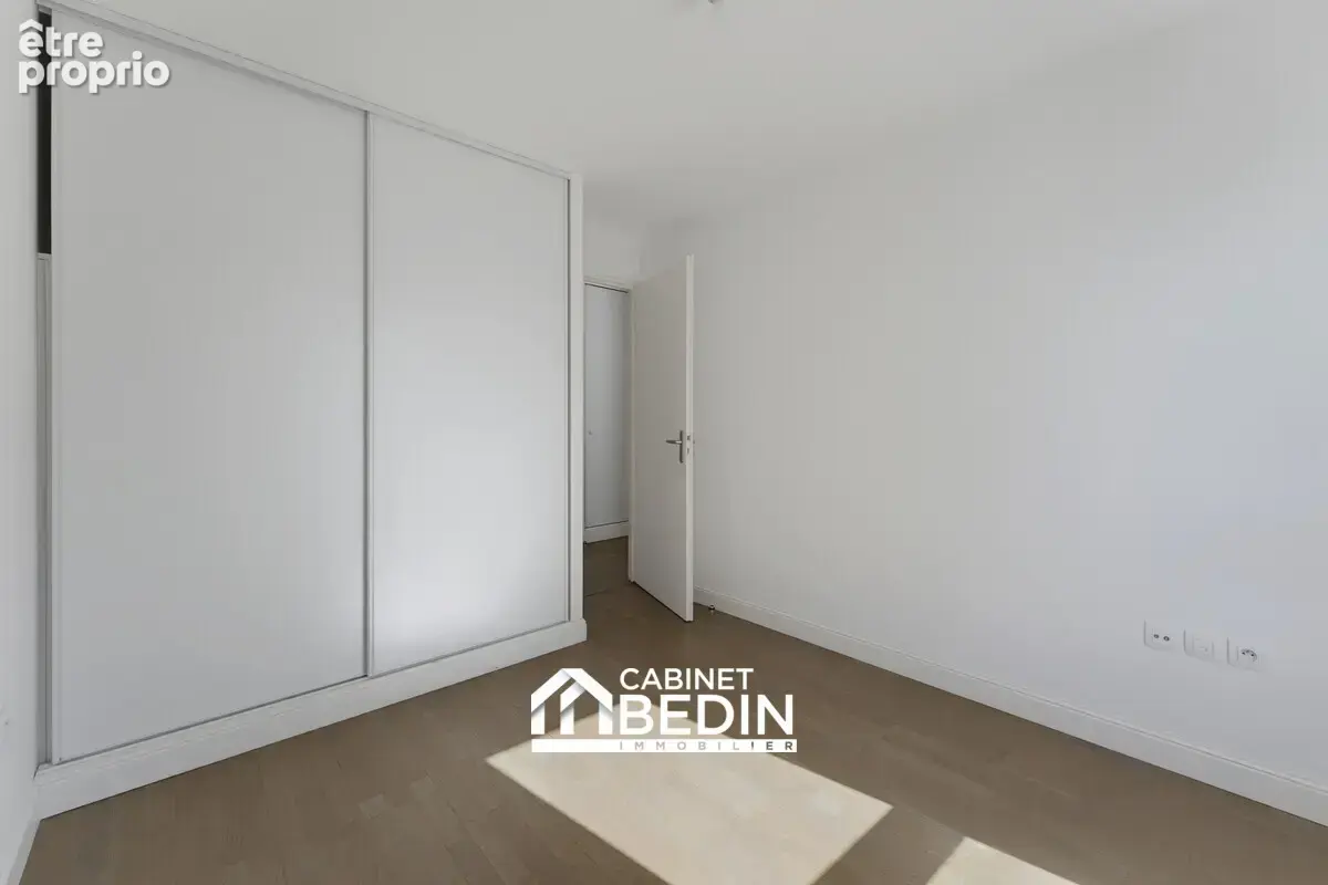 Appartement 73 m² à Merignac  - photo 5