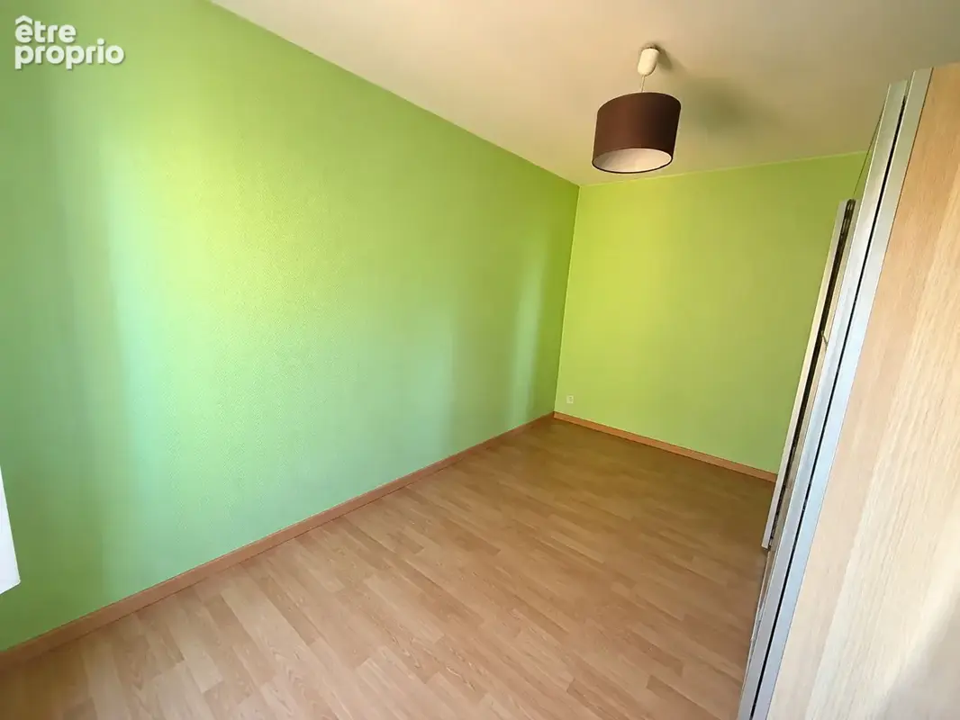 Maison en pierre en plein centre ville - photo 7