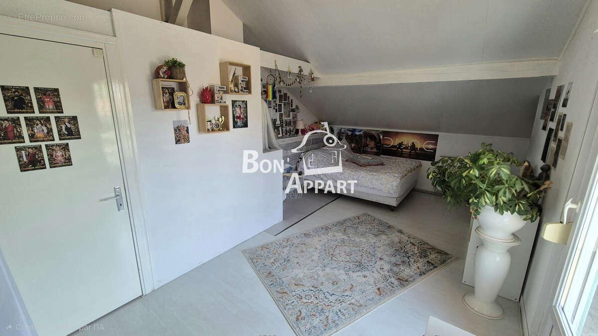 Maison familiale 3 Chambres 105 m2 Batilly - photo 9