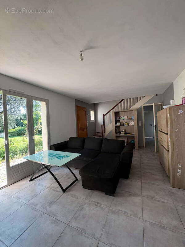 Maison à LUSANGER