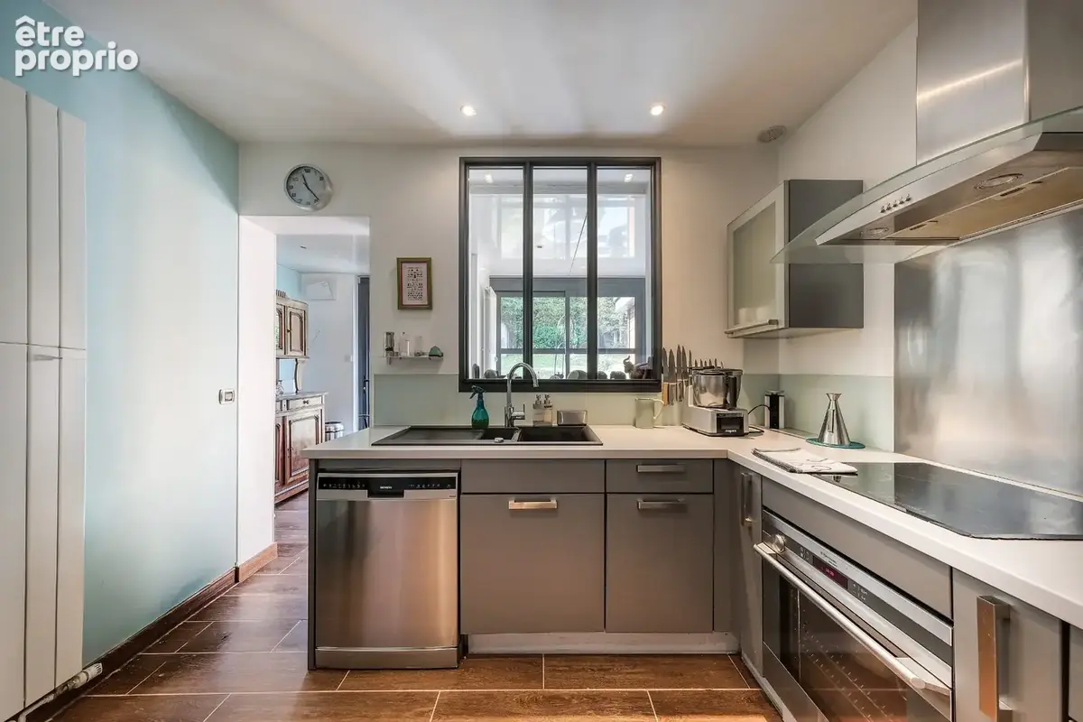 Maison à vendre ORSAY (91), beaux volumes, 5 chambres, ouverture sur jardin, terrain 1000 m2 - photo 8