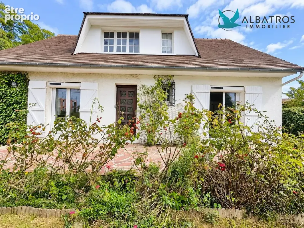 Maison 7 pièces 142 m² à vendre à Douvres-La-Delivrande (14440) - photo 2