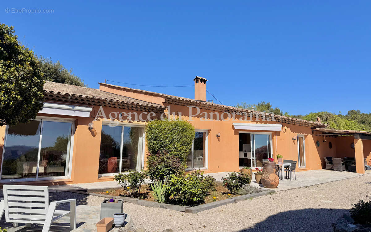 Maison à CABRIS