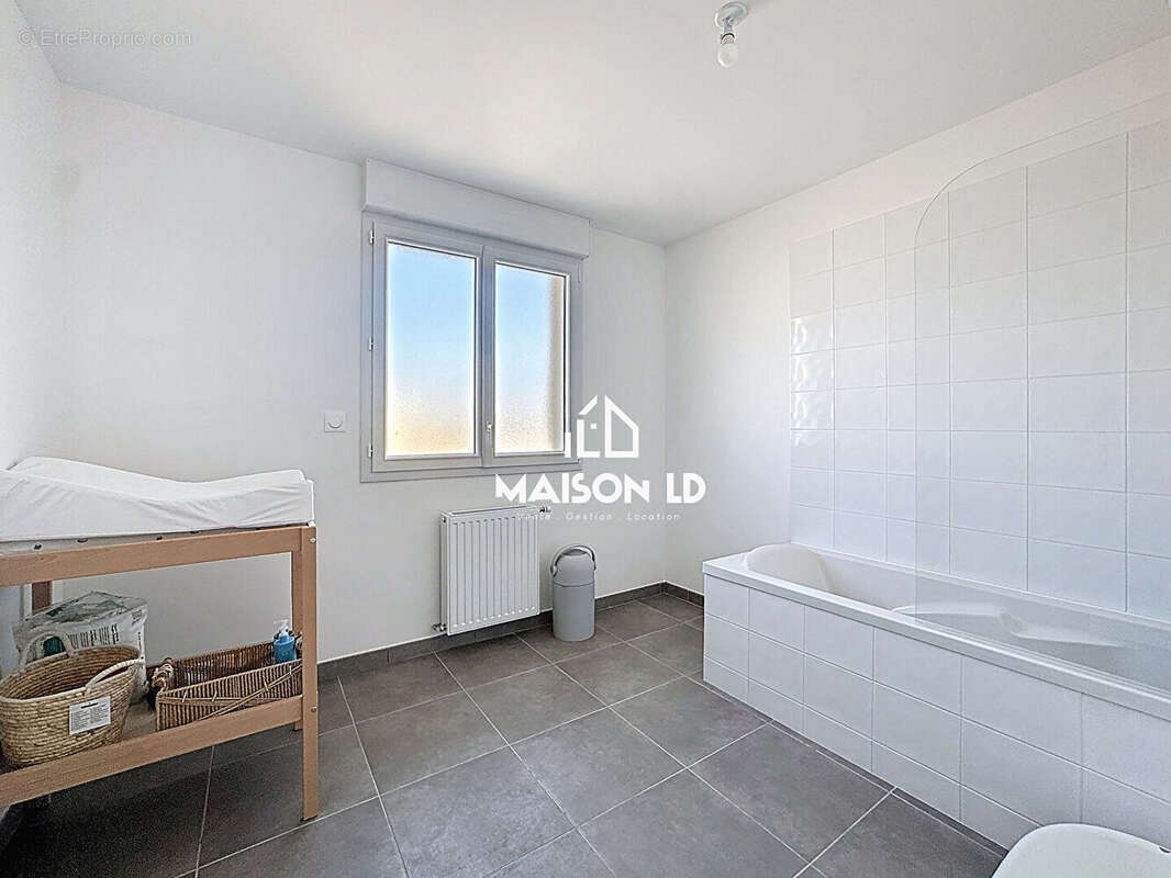 Maison à OUISTREHAM