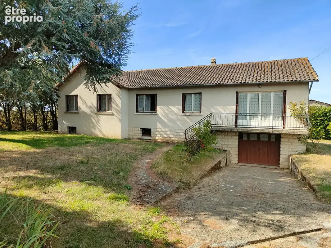 Maison Beaumont Saint Cyr 4 pièce(s) 133.10 m2 - photo 2