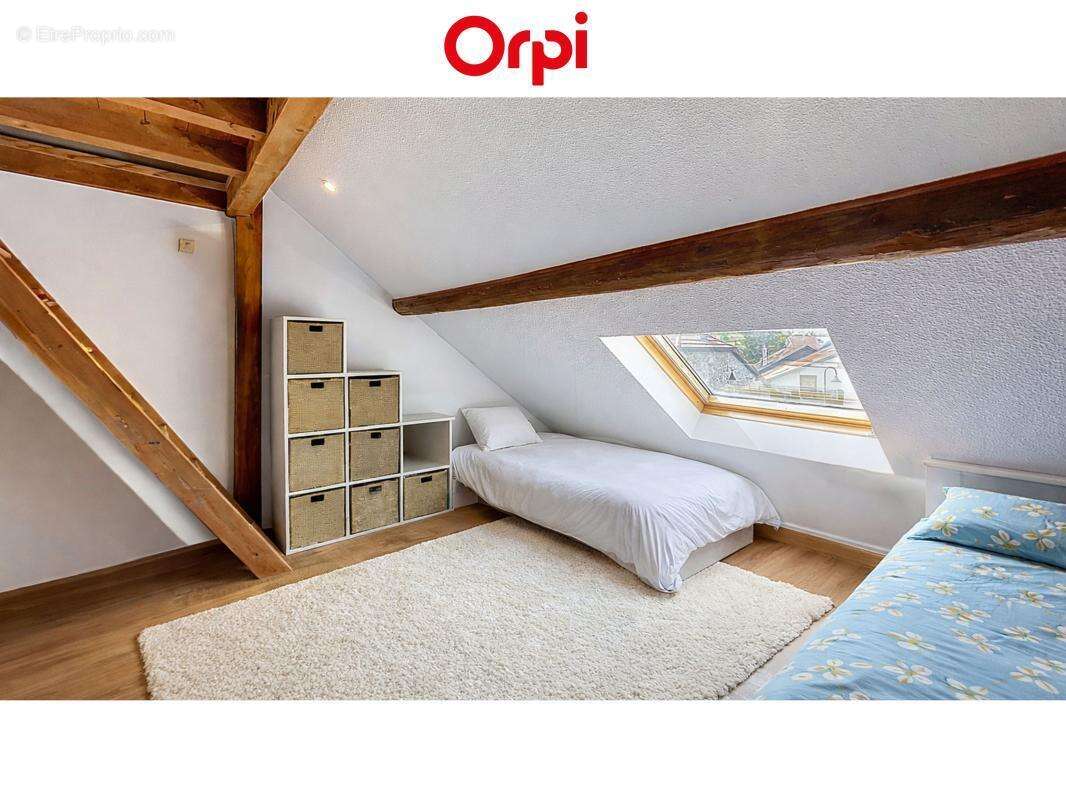 Appartement à VETRAZ-MONTHOUX