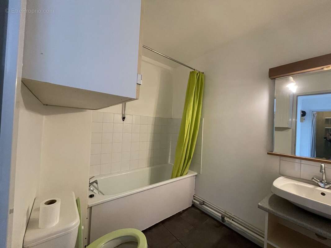 Appartement à SAINTES