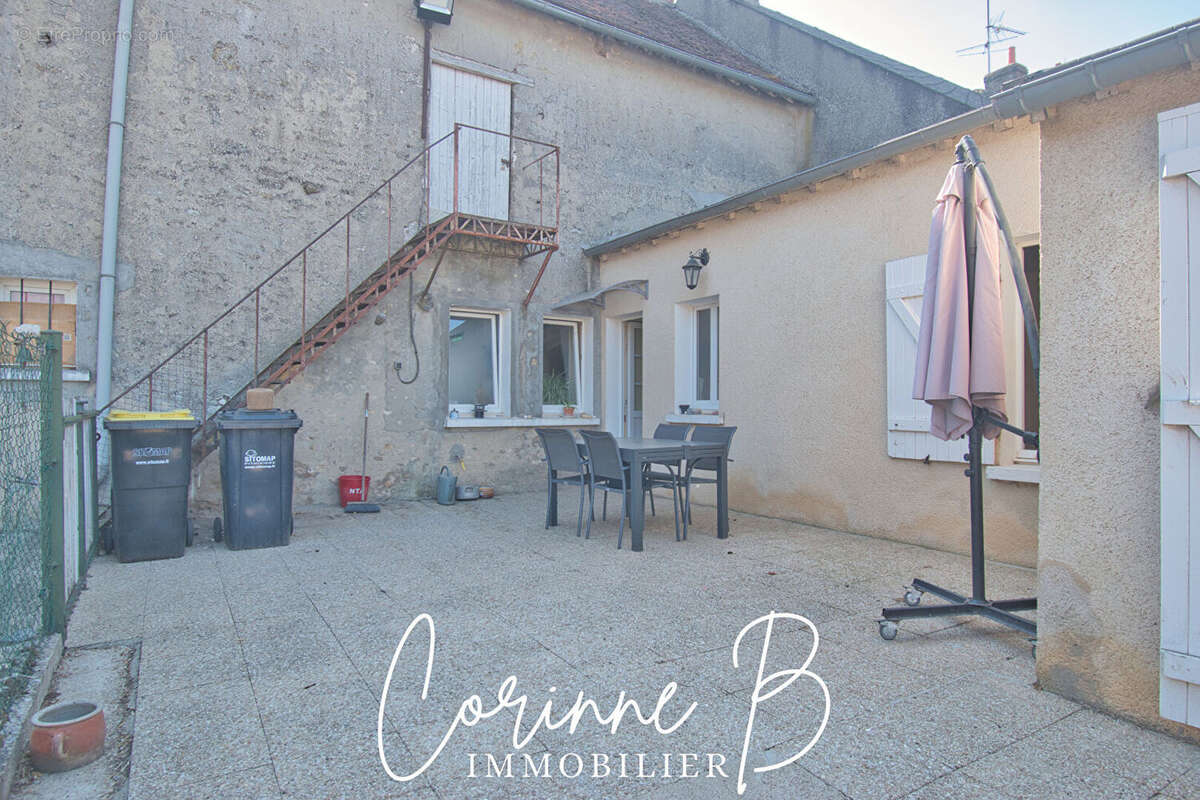 Maison  6 pièce(s) 119 m2 Manchecourt - photo 2