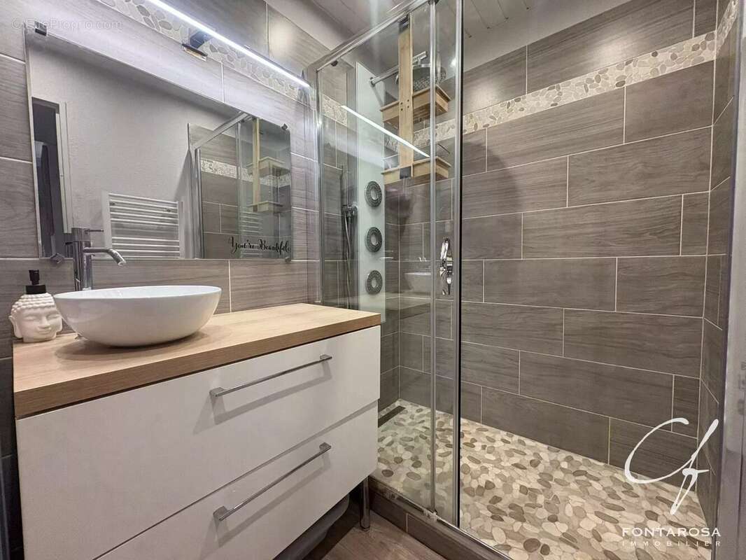 Appartement à SAINT-RAPHAEL