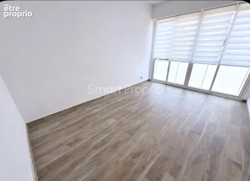 70 m2 de standing / 2 chambres / mer & port, plage à 2 minutes - photo 9
