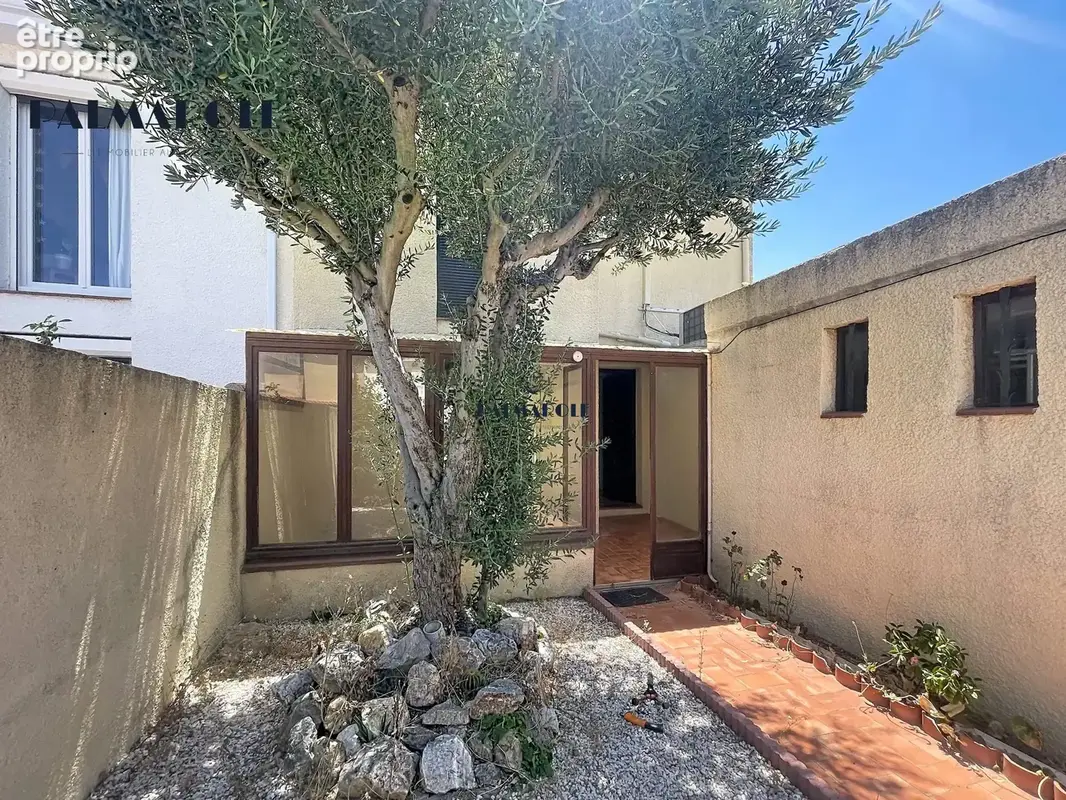 Maison à SAINT-ESTEVE