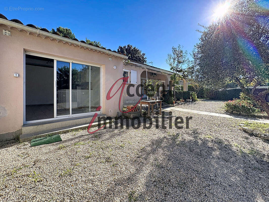 Maison à PLAN-D&#039;ORGON