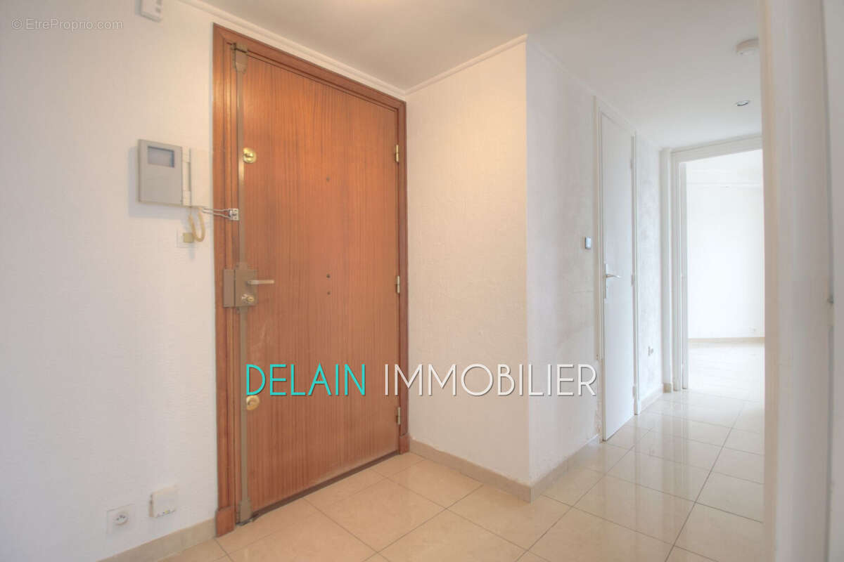 Appartement 58 m² à Cagnes-Sur-Mer  - photo 8