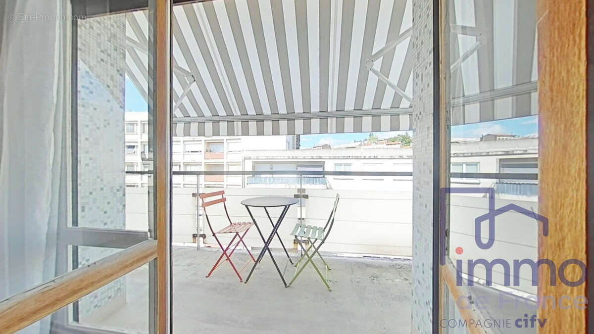 Appartement 83 m² à Saint-Etienne  - photo 3