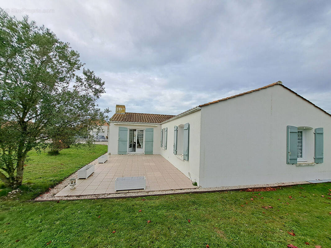 Maison à L&#039;AIGUILLON-SUR-VIE