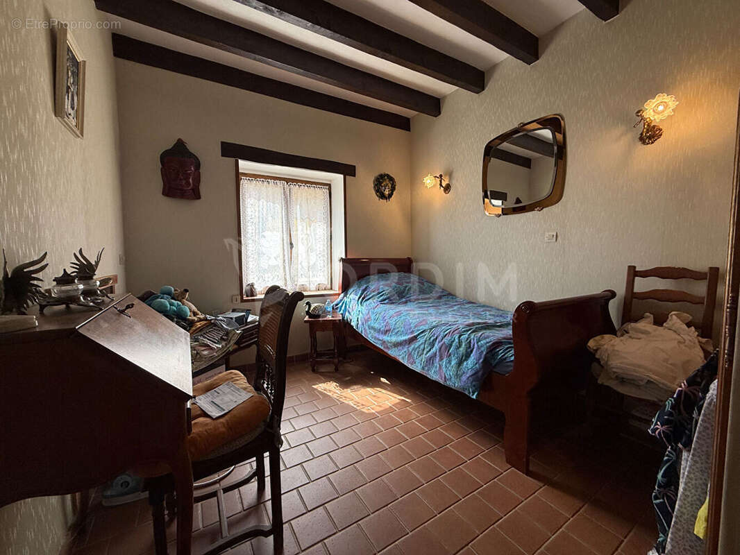 Maison à POUILLY-SUR-LOIRE