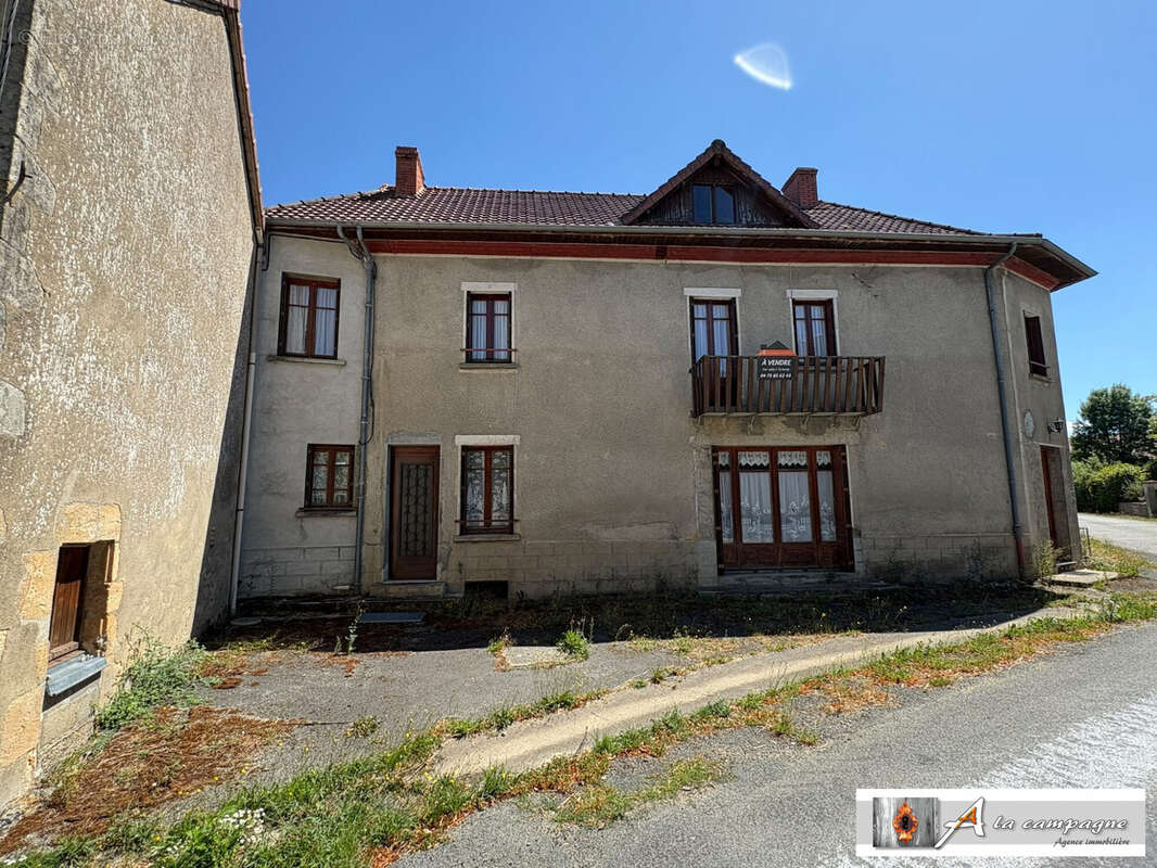Maison 138 m² à Saint-Hilaire  - photo 6