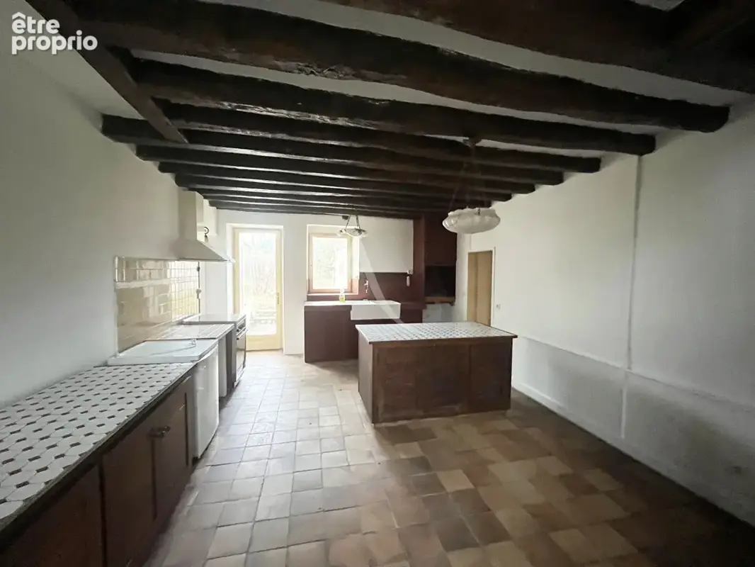 Village proche de Dourdan - Longère aux beaux volumes ! - photo 8