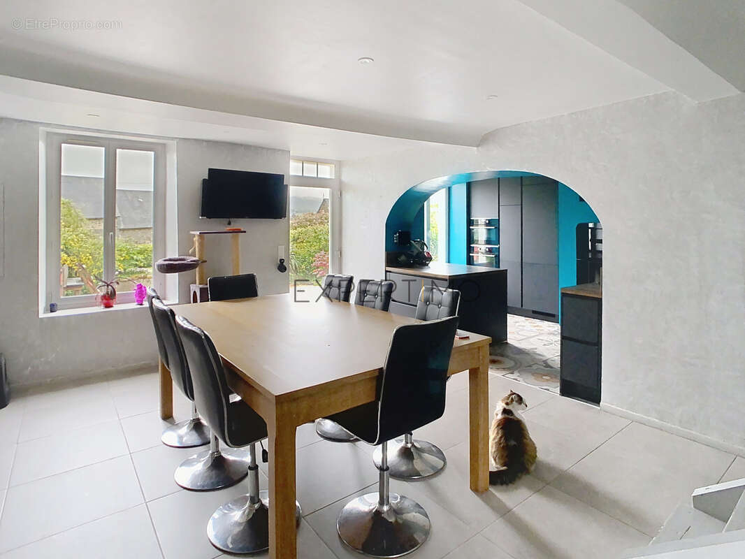 Maison à MAISONCELLES-PELVEY