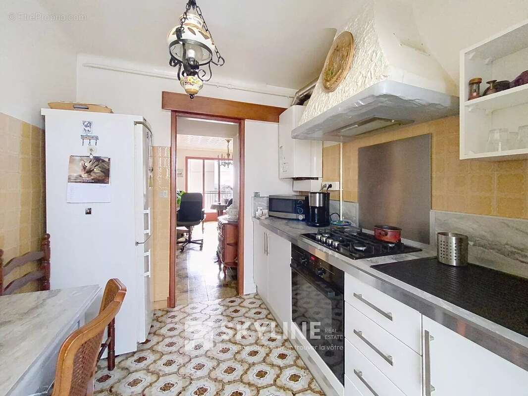 Appartement à MARSEILLE-15E