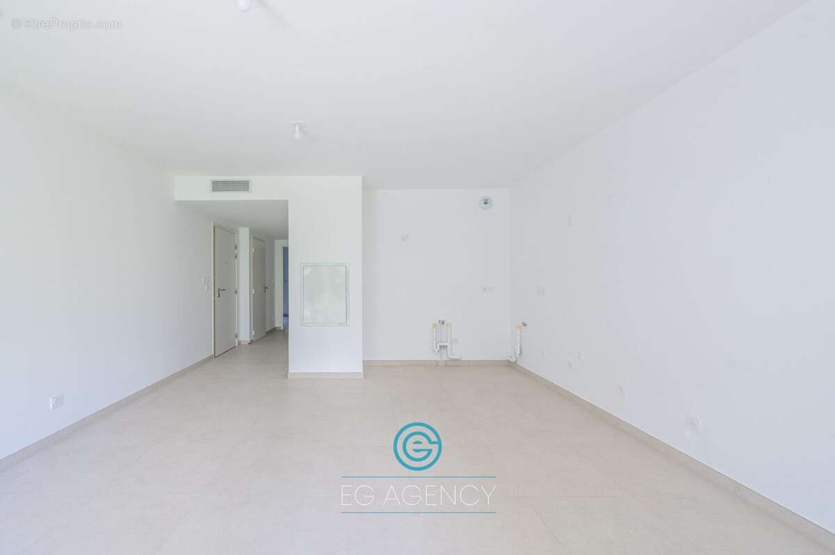 Appartement à MARSEILLE-8E
